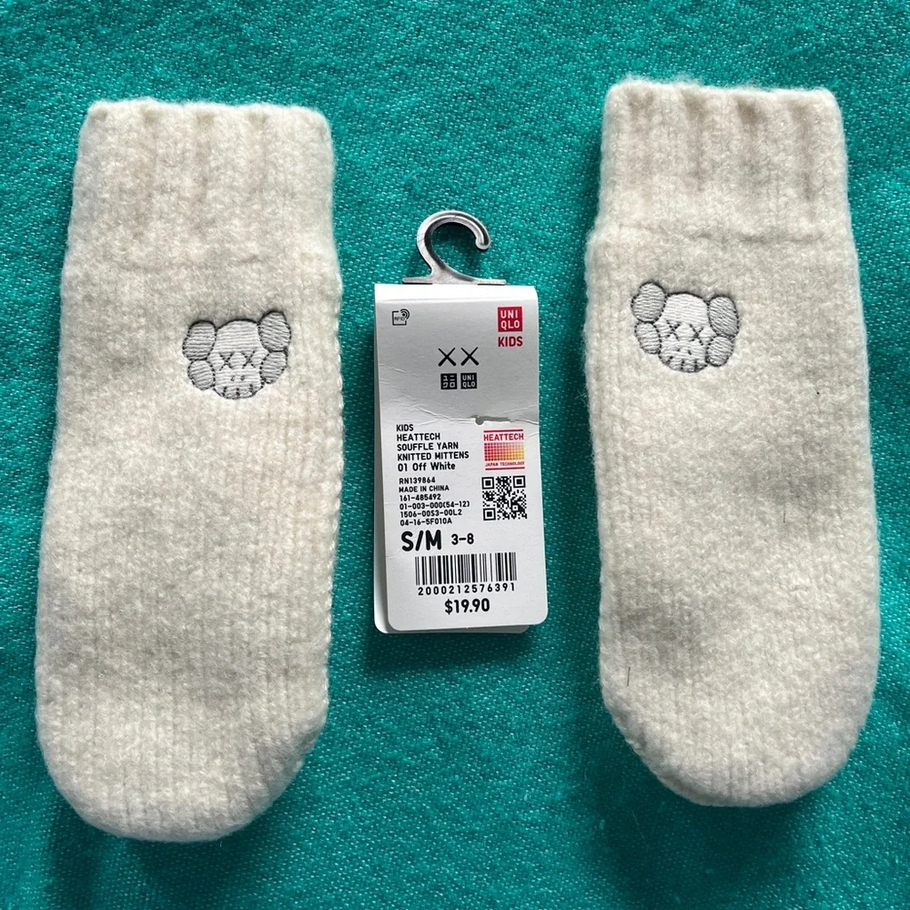 Uniqlo Kids White Mittens with KAWS Embroidery